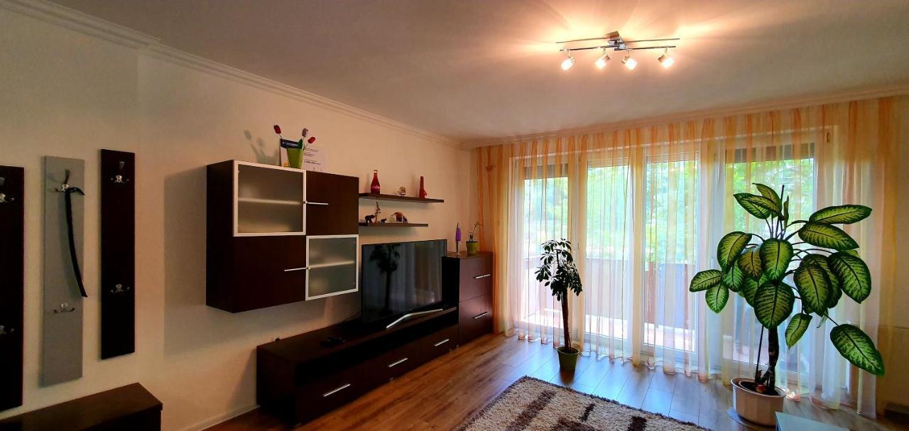 Bazsi Apartman Siófok Extérieur photo