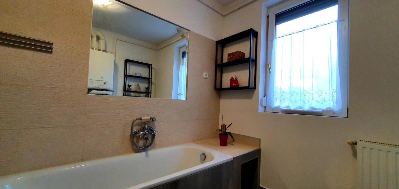 Bazsi Apartman Siófok Extérieur photo