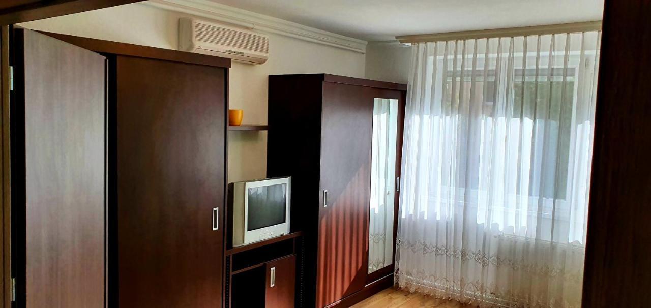 Bazsi Apartman Siófok Extérieur photo